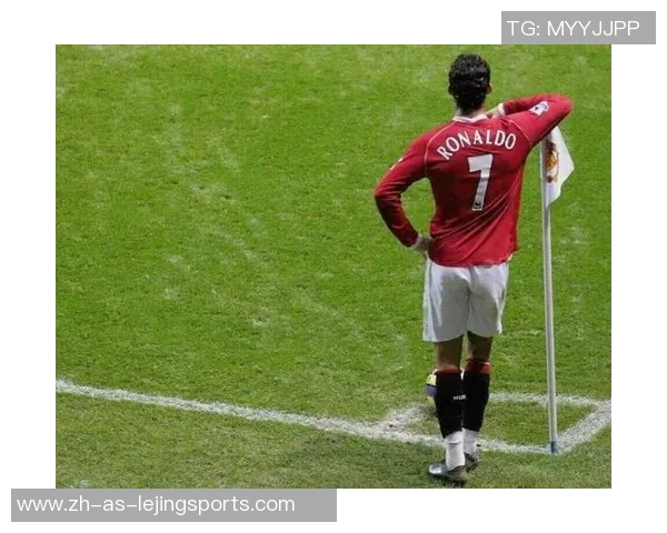 粤语球星足球辉煌历程与绿茵风采全面解读 粤语球星足球辉煌历程与绿茵风采全面解读