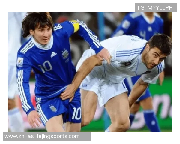 探索足球界的小众球星他们如何在不被关注的舞台上闪耀光芒 探索足球界的小众球星他们如何在不被关注的舞台上闪耀光芒